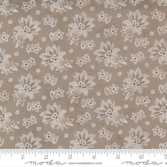 Cranberries And Cream by 3 Sisters for Moda, SKU 44264 15 - Click Image to Close